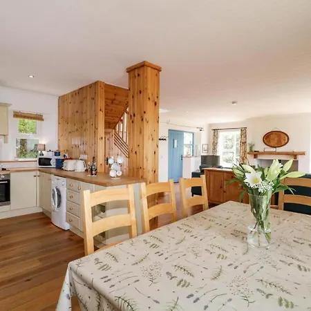 Semesterbostad Lough View *